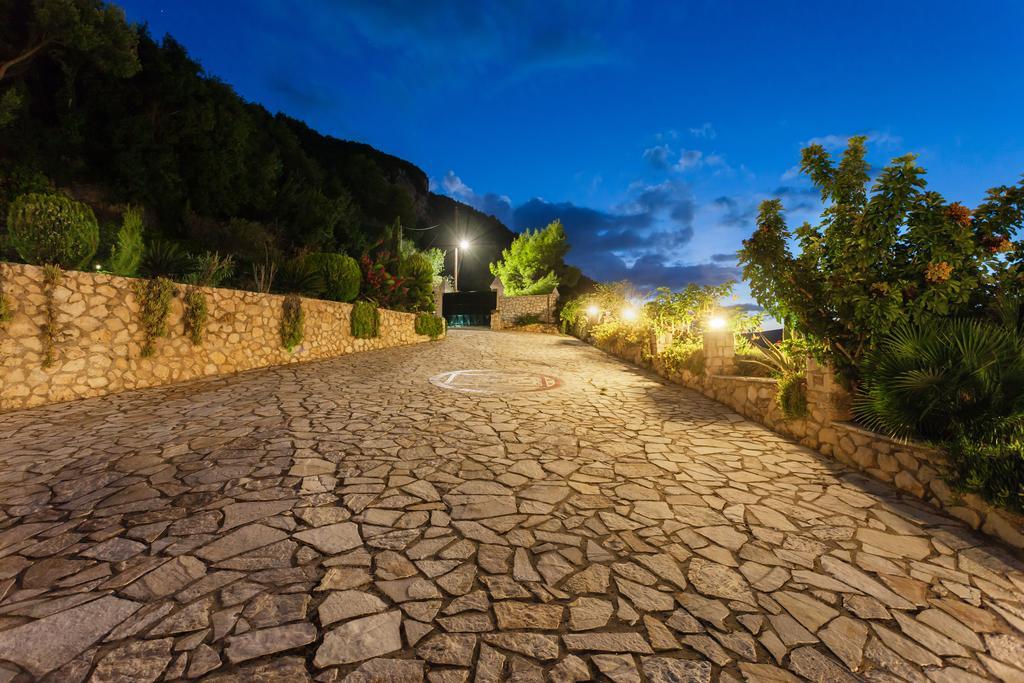 Villa Akros&Suites Keri Exterior foto